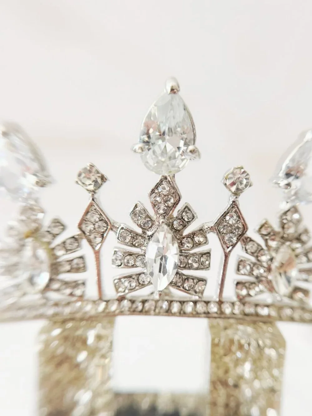 Kids Silver Crystal Tiara, Princess Crown, Birthday Tiara, Girls Pageant Crown
